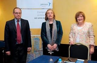 EL TRATAMIENTO INDIVIDUALIZADO DEL PACIENTE CON REFLUJO GASTROESOFÁGICO AYUDA A MEJORAR LA RESPUESTA EN LOS NO RESPONDEDORES EL TRATAMIENTO INDIVIDUALIZADO DEL PACIENTE CON REFLUJO GASTROESOFÁGICO AYUDA A MEJORAR LA RESPUESTA EN LOS NO RESPONDEDORES