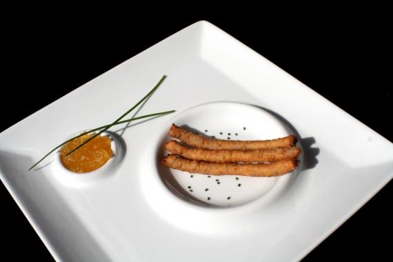 Crujiente de morcilla con gelatina de manzana Crujiente de morcilla con gelatina de manzana
