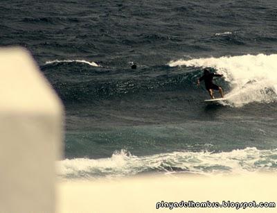 SURFER CALAVERA SURFER CALAVERA