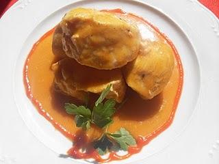 PECHUGAS EN SALSA PECHUGAS EN SALSA