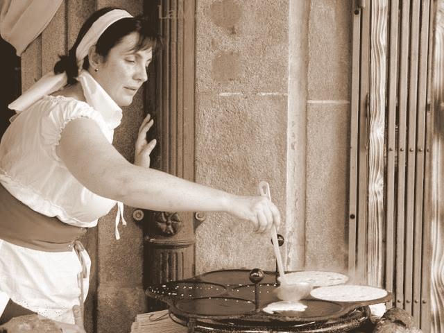 Postre de Carnaval *Plátano envuelto en filloas con crema de coco y yoghourt* Postre de Carnaval *Plátano envuelto en filloas con crema de coco y yoghourt*