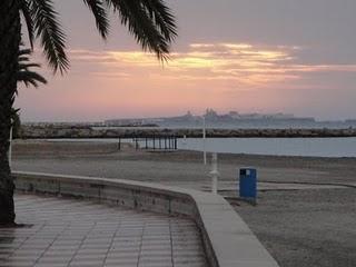 Puesta al día alrededor de un mesa y el sábado a correr Puesta al día alrededor de un mesa y el sábado a correr