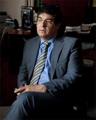 Pugna socialista en Andalucía: Chaves contra Griñán. Pugna socialista en Andalucía: Chaves contra Griñán.