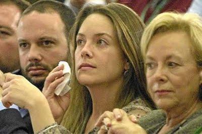 Pugna socialista en Andalucía: Chaves contra Griñán. Pugna socialista en Andalucía: Chaves contra Griñán.