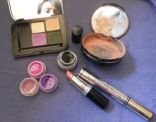 Una tendencia que me daba miedo...malva en los ojos. Una tendencia que me daba miedo...malva en los ojos.