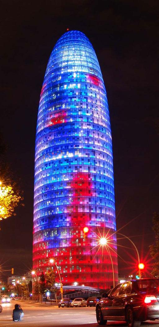 Proyecto de interiorismo de la torre Agbar en Barcelona