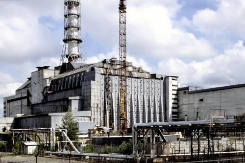 Sarcofago de la Central Nuclear de Chernobil1 500x333 radioactividad Fuga radiactiva Chernobyl 