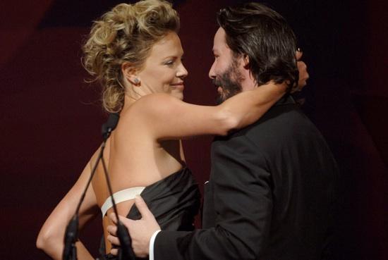 Charlize Theron y Keanu Reeves juntos y revueltos