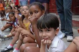 Liuba María Hevia en fiesta del libro infantil