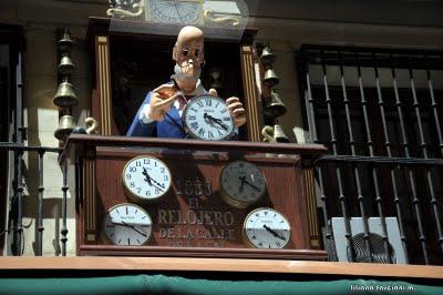 Al filo de las horas Al filo de las horas