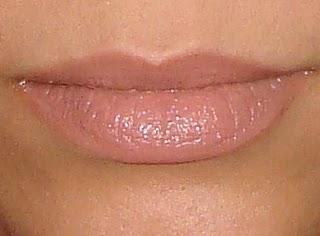 Una historia y un look. Una historia y un look.