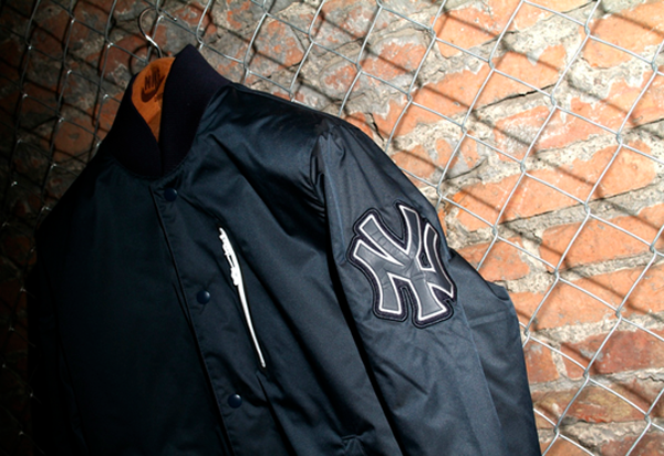 NIKE SPORTSWEAR SE VISTE CON LA COLECCIÓN YANKEES.