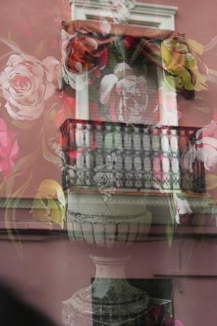 Moving Mirror and Windows Moving Mirror and Windows