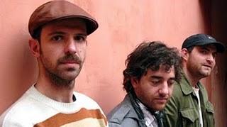 L´écho, música en tus idiomas. L´écho, música en tus idiomas.