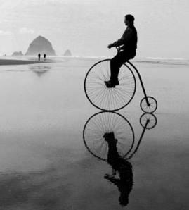 bicicleta-antigua Delfines y bicicletas