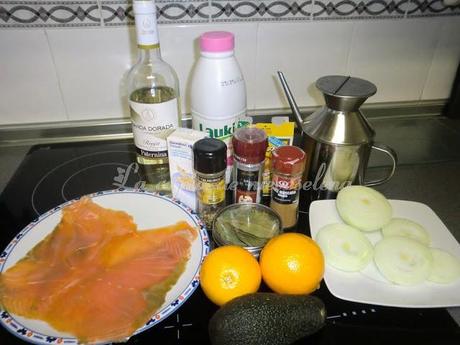 Pastel de salmón con crema de naranja Pastel de salmón con crema de naranja