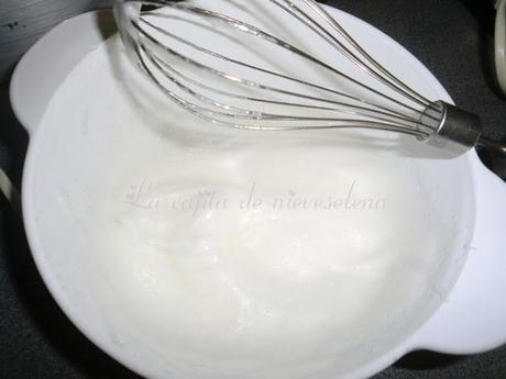 Pastel de salmón con crema de naranja Pastel de salmón con crema de naranja