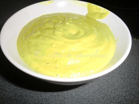 Pastel de salmón con crema de naranja Pastel de salmón con crema de naranja