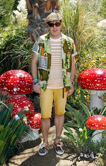 COACHELLA FESTIVAL 2011 COACHELLA FESTIVAL 2011