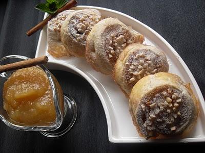 CARACOLAS DE COMPOTA DE MANZANA CARACOLAS DE COMPOTA DE MANZANA