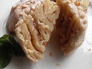 CARACOLAS DE COMPOTA DE MANZANA CARACOLAS DE COMPOTA DE MANZANA