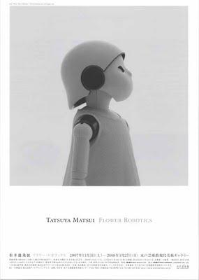 Tatsuya Matsui y su robot Posy Tatsuya Matsui y su robot Posy
