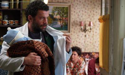 La mujer con la nariz rota (2010) La mujer con la nariz rota (2010)