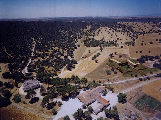 A-cero Projects A-cero presenta un proyecto para una finca a las afueras de Madrid (Año 2000)
