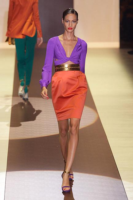 Gucci Spring 2011 Front Knot Dress Photograph