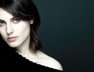 Antje Traue, la nueva incorporación de Znyder Antje Traue, la nueva incorporación de Znyder
