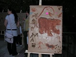 Niños y jóvenes disfrutan de la lectura en la Noche de los Libros Niños y jóvenes disfrutan de la lectura en la Noche de los Libros