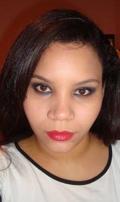 Look dramático en dos versiones. Look dramático en dos versiones.