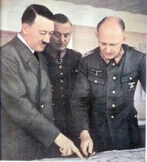 El Führer decide la fecha de Barbarroja: el domingo 22 de junio - 30/04/1941.