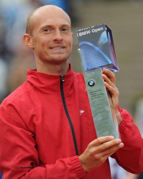 ATP 250: Davydenko levantó el trofeo en Munich ATP 250: Davydenko levantó el trofeo en Munich