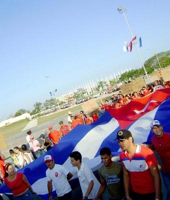 Primero de Mayo en Cuba: Un pueblo beatificado Primero de Mayo en Cuba: Un pueblo beatificado