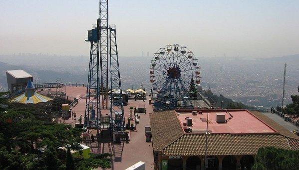 Parque de atracciones del Tibidabo, Barcelona Parque de atracciones del Tibidabo, Barcelona