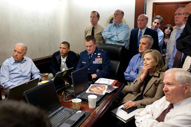 ></div>Así se vivió la operación contra Bin Laden en la Sala Situacional de la Casa Blanca.