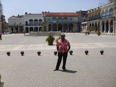 La Habana Vieja en restauración deslumbra en feria turística