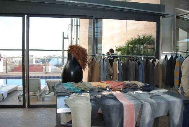 CLOSED AW 2011 CLOSED AW 2011