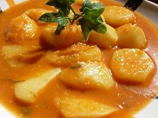 PATATAS GUISADAS PATATAS GUISADAS