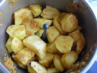 PATATAS GUISADAS PATATAS GUISADAS