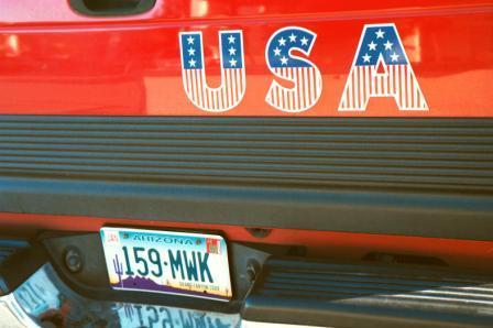 * 2004 ESTADOS UNIDOS el-patriotismo-americano-siempre-presente.jpg