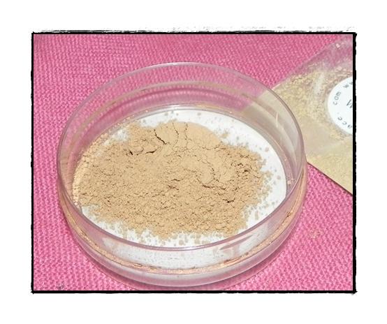 Aprovecha las muestras para hacer tu tono de maquillaje de verano (Bricopotimanía) Aprovecha las muestras para hacer tu tono de maquillaje de verano (Bricopotimanía)