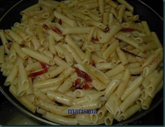 macarrones en salsa de cebollas5 macarrones en salsa de cebollas5