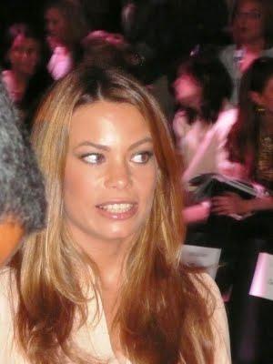 ROSA CLARÁ EN LA PASARELA GAUDÍ 2012: UNA EXPLOSIÓN DE FRESCURA, COLORIDO Y FORMAS FEMENINAS ROSA CLARÁ EN LA PASARELA GAUDÍ 2012: UNA EXPLOSIÓN DE FRESCURA, COLORIDO Y FORMAS FEMENINAS