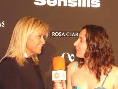 ROSA CLARÁ EN LA PASARELA GAUDÍ 2012: UNA EXPLOSIÓN DE FRESCURA, COLORIDO Y FORMAS FEMENINAS ROSA CLARÁ EN LA PASARELA GAUDÍ 2012: UNA EXPLOSIÓN DE FRESCURA, COLORIDO Y FORMAS FEMENINAS