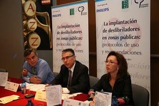 Es prioritario impulsar la implantación de los desfibriladores en zonas públicas, como medida para salvar vidas por parada cardíaca en España