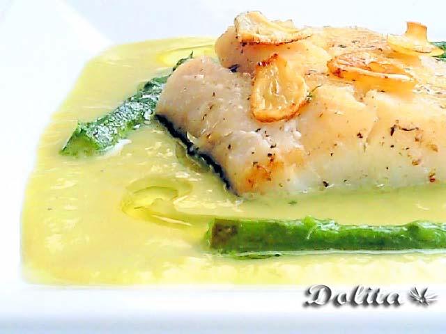 BACALAO CON CREMA DE ESPARRAGOS BACALAO CON CREMA DE ESPARRAGOS
