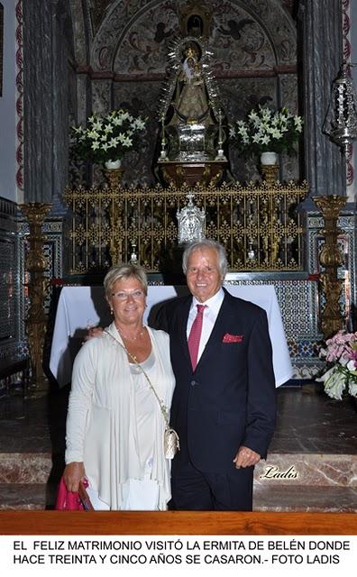 TREINTA Y CINCO AÑOS DESPUES DE SU BODA EL CORDOBES Y MARTINA VISITAN LA ERMITA DE BELÉN ANTE CUYA IMAGEN SE CASARON