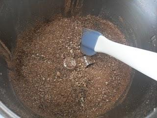 TORTA A LOS TRES CHOCOLATES TORTA A LOS TRES CHOCOLATES